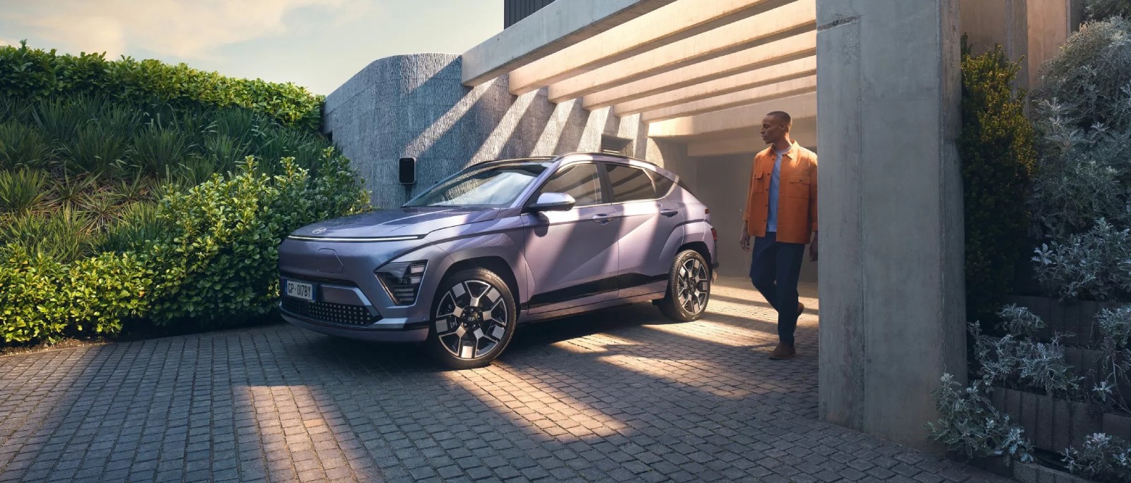 KONA Electric Slide (1)